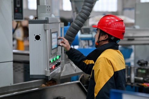 从一专到三技，以匠心摘三星——解码张德祥的成长蹊径